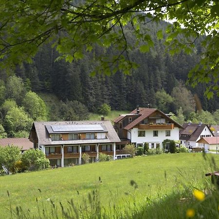 Isoldes Landhaus Baiersbronn Exterior foto